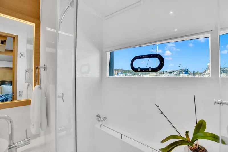 Slide: The Image of Aquila 54 Yacht 2022 - 36