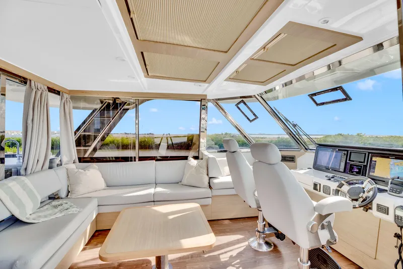 Slide: The Image of Aquila 54 Yacht 2022 - 41