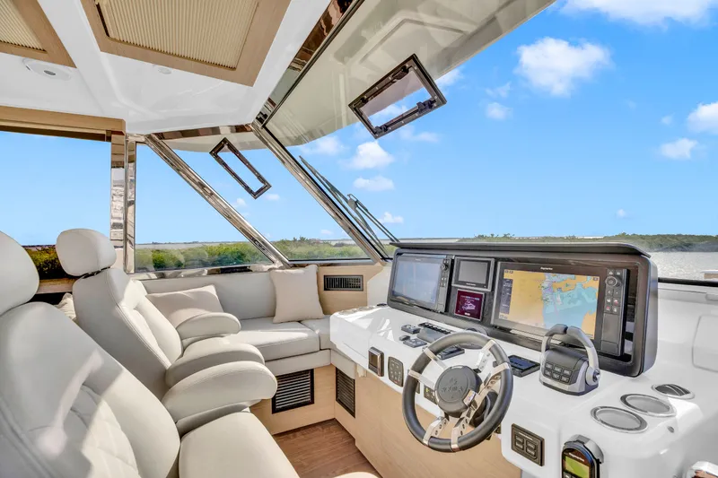 Slide: The Image of Aquila 54 Yacht 2022 - 42