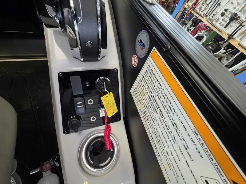 Slide: The Image of Barletta Cabrio 22UC 2026 - 20