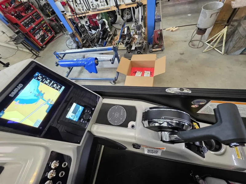 Slide: The Image of Barletta Cabrio 22UC 2026 - 21