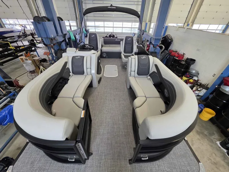 Slide: The Image of Barletta Cabrio 22UC 2026 - 26