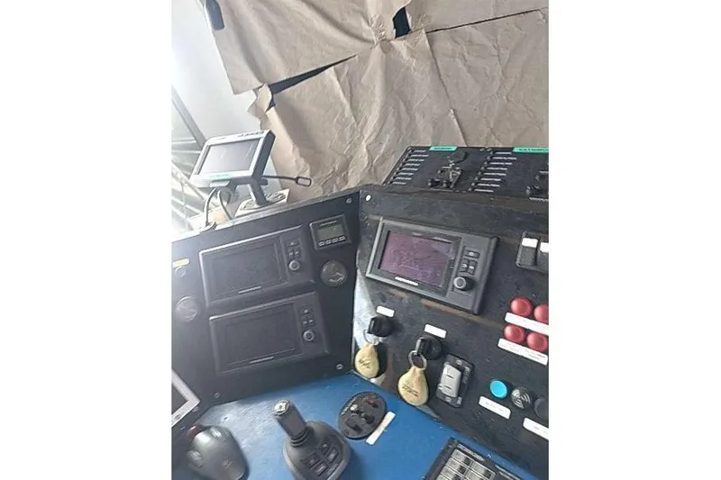 Slide: The Image of Control panel of a 2016 Mützelfeldtwerft Offshore Fast Crew Taxi Catamaran. - 48