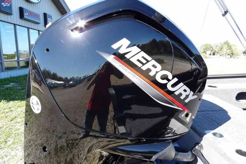 Slide: The Image of 2023 Lund 1675 Adventure SS with Mercury FourStroke engine, outdoor display. - 57