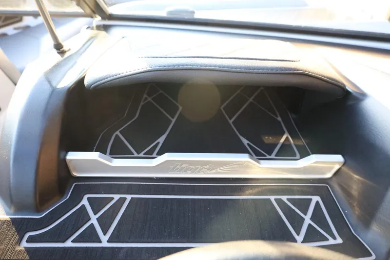 Slide: The Image of 2022 Tigé Z3 boat interior with stylish dashboard design. - 40