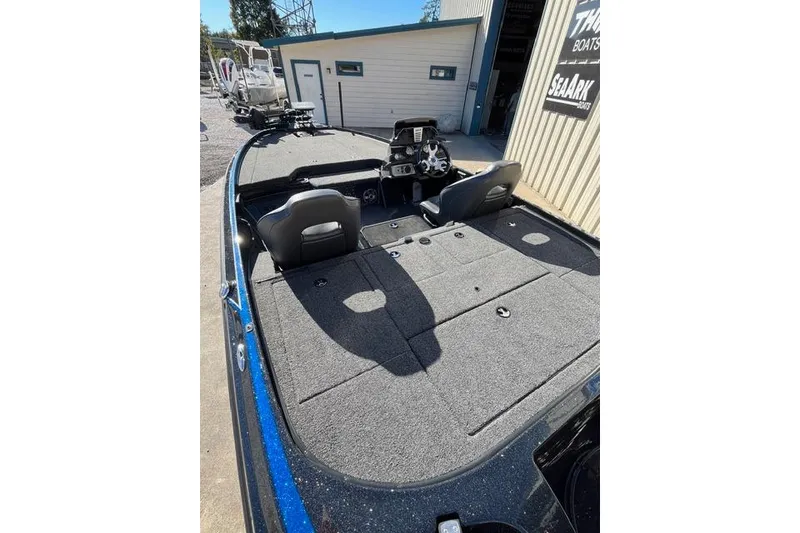 Slide: The Image of 2023 Nitro Z20 Pro boat interior with spacious deck and dual seats. - 3