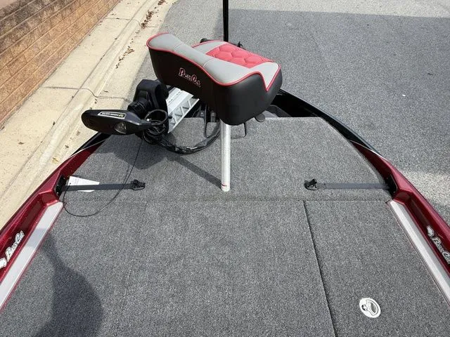 Slide: The Image of 2026 Bass Cat Lynx STS boat deck with seat and trolling motor. - 10