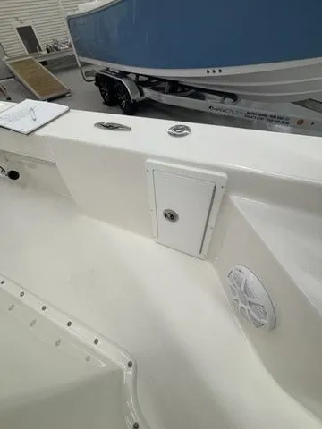 Slide: The Image of Bay Rider 219 Bay 2026 - 18