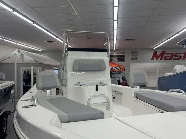 Slide: The Image of Bay Rider 219 Bay 2026 - 6