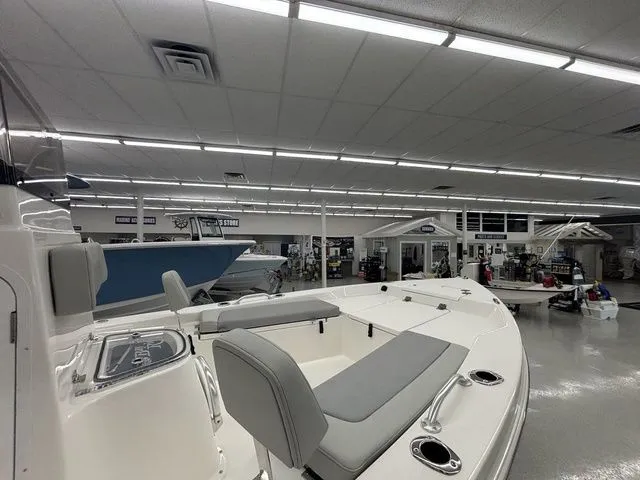 Slide: The Image of Bay Rider 219 Bay 2026 - 7