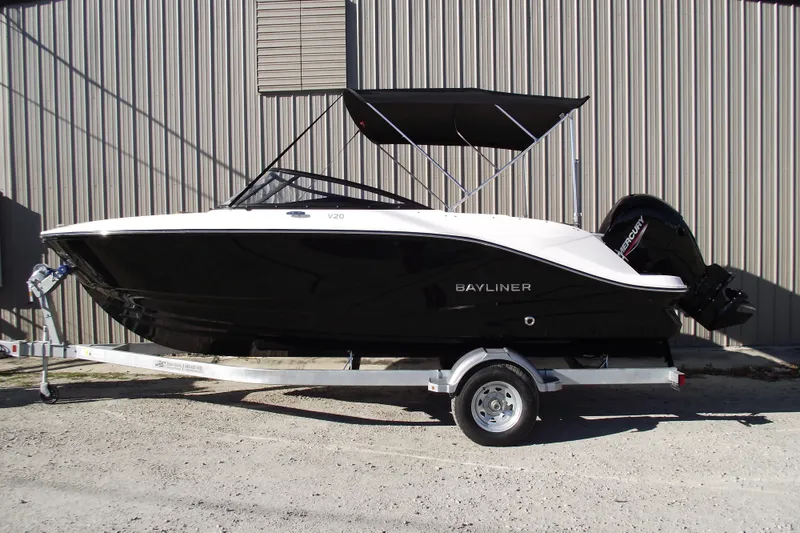 The Image of 2026 Bayliner V20 boat on trailer, black and white design - 0