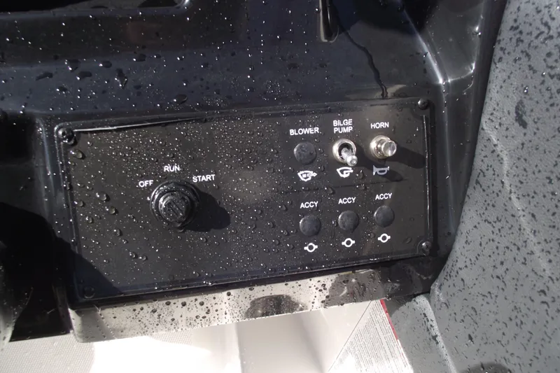 Slide: The Image of Control panel of 2026 Bayliner V20 boat - 15