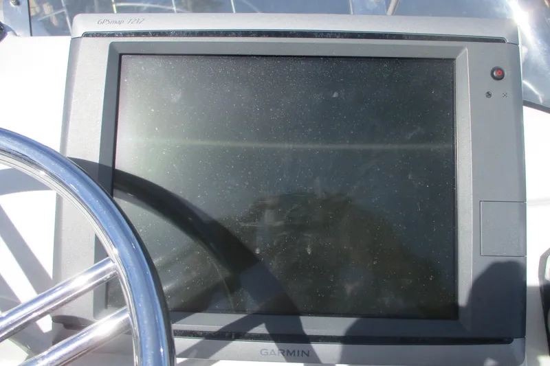 Slide: The Image of Garmin GPSmap 7212 on 2015 Cutwater 30 Command Bridge LE boat dashboard. - 15