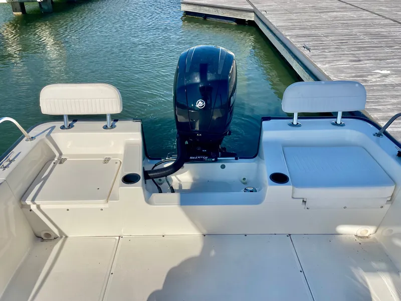 Slide: The Image of Boston Whaler 210 MTK 2017 - 39