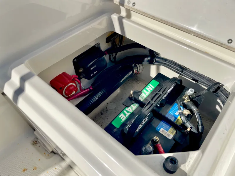 Slide: The Image of Boston Whaler 210 MTK 2017 - 41