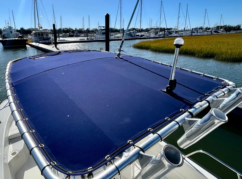 Slide: The Image of Boston Whaler 210 MTK 2017 - 44