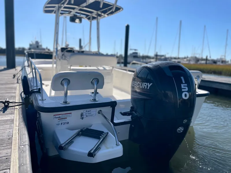 Slide: The Image of Boston Whaler 210 MTK 2017 - 47
