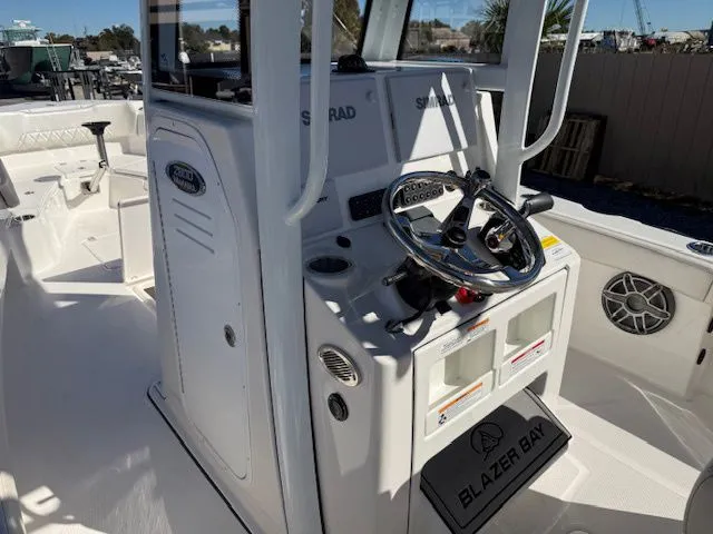 Slide: The Image of Blazer Bay Makaira 2800 2026 - 11