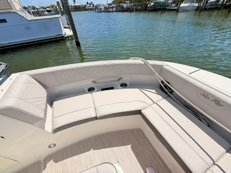 Slide: The Image of Sea Ray SDX 230 Outboard 2026 - 26