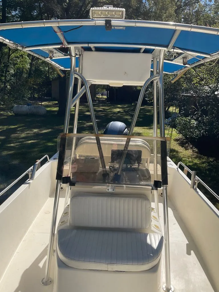 Slide: The Image of Sea Pro 219 Center Console 1999 - 6