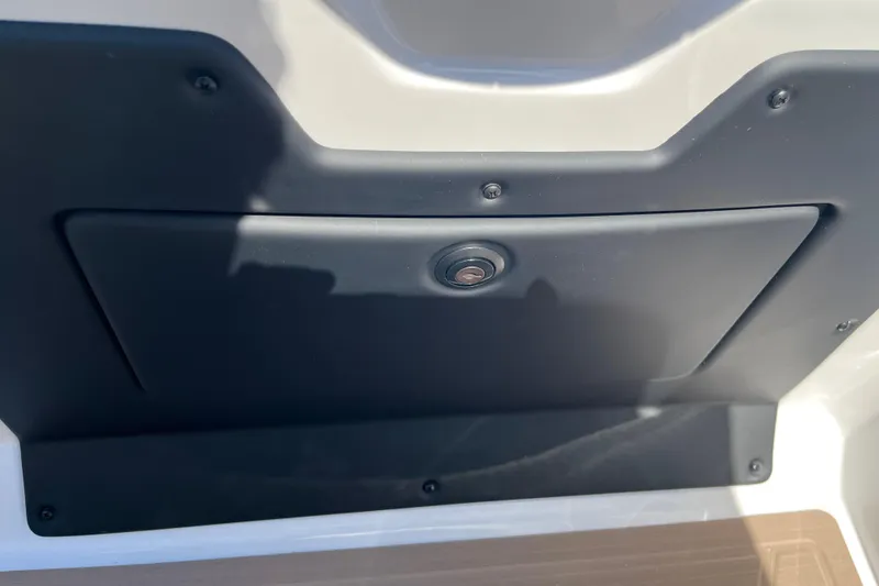 Slide: The Image of Evotti 523CS 2026 model, black panel with lock, sleek design. - 24