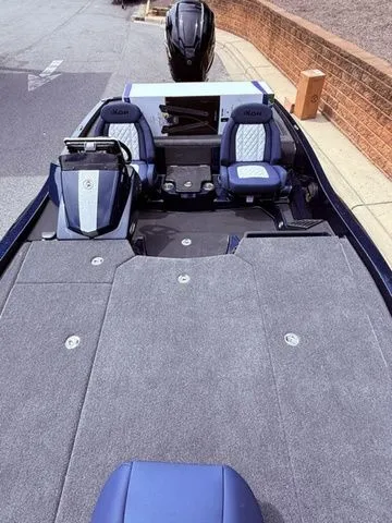 Slide: The Image of 2026 Ikon Boats LXE20 with spacious deck and dual seating, ideal for fishing and leisure. - 12