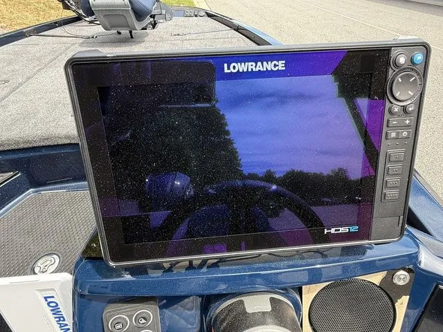 Slide: The Image of Lowrance HDS12 display on 2026 Ikon Boats LXE20 dashboard. - 8