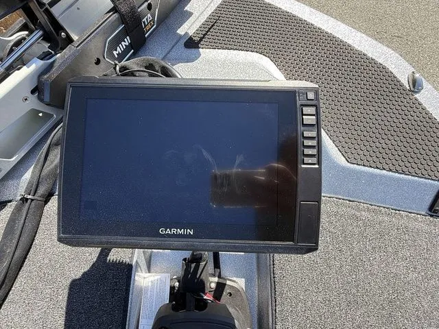 Slide: The Image of Garmin display on 2026 Ikon Boats VLX20, featuring advanced navigation technology. - 11