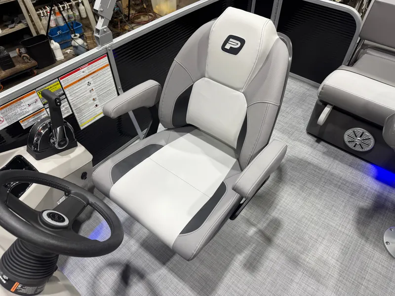 Slide: The Image of Princecraft Vectra 23 RL SS Swingback Tritoon & Mercury 4-Stroke EFI 2026 - 11