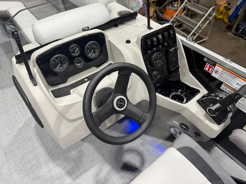 Slide: The Image of Princecraft Vectra 23 RL SS Swingback Tritoon & Mercury 4-Stroke EFI 2026 - 12