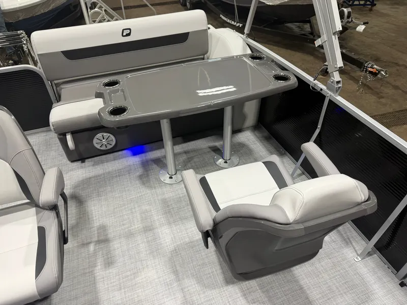 Slide: The Image of Princecraft Vectra 23 RL SS Swingback Tritoon & Mercury 4-Stroke EFI 2026 - 17