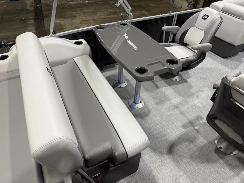 Slide: The Image of Princecraft Vectra 23 RL SS Swingback Tritoon & Mercury 4-Stroke EFI 2026 - 24