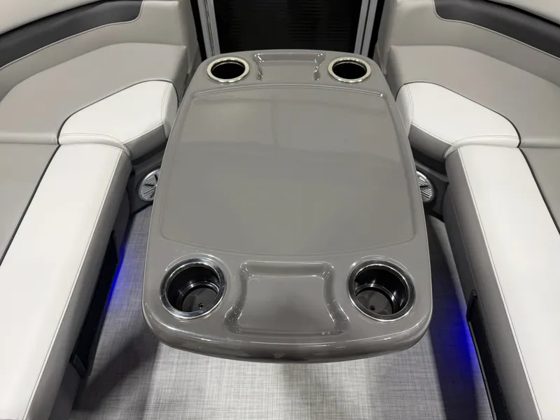 Slide: The Image of Princecraft Vectra 23 RL SS Swingback Tritoon & Mercury 4-Stroke EFI 2026 - 28