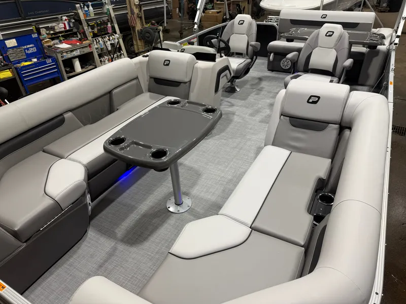 Slide: The Image of Princecraft Vectra 23 RL SS Swingback Tritoon & Mercury 4-Stroke EFI 2026 - 30