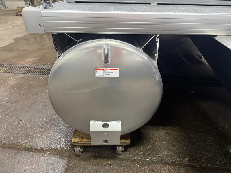 Slide: The Image of Princecraft Vectra 23 RL SS Swingback Tritoon & Mercury 4-Stroke EFI 2026 - 37