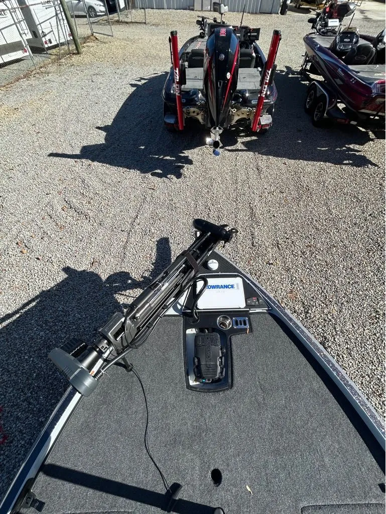 Slide: The Image of Ranger Z Comanche Z521R Cup Equipped 2026 - 3