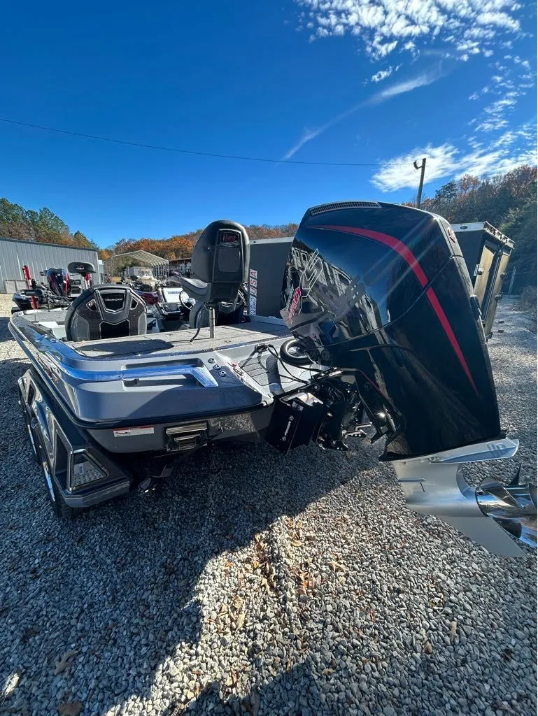 Slide: The Image of Ranger Z Comanche Z521R Cup Equipped 2026 - 7