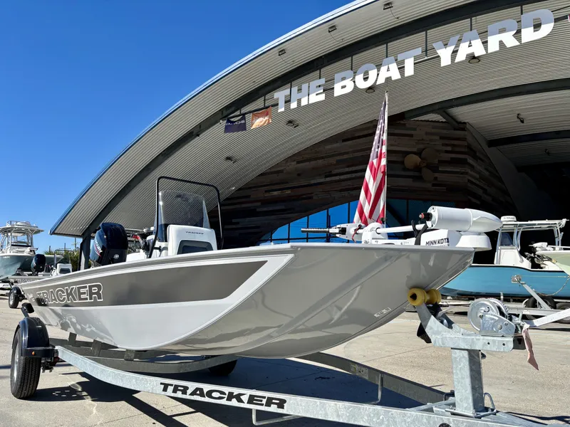 Slide: The Image of Tracker CLASSIC CC 2026 - 15