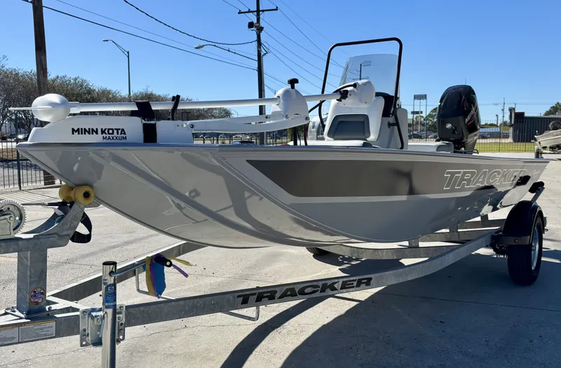 Slide: The Image of Tracker CLASSIC CC 2026 - 4