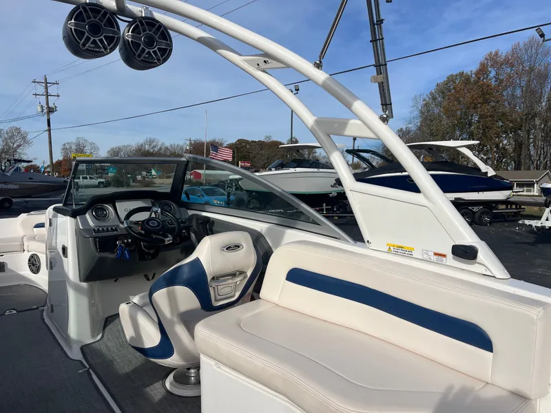 Slide: The Image of Chaparral 264 Sunesta 2018 - 10