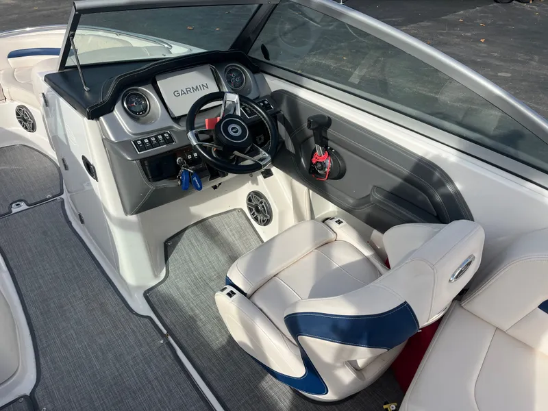 Slide: The Image of Chaparral 264 Sunesta 2018 - 12