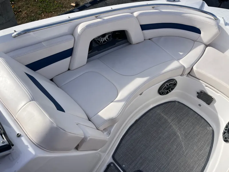 Slide: The Image of Chaparral 264 Sunesta 2018 - 15