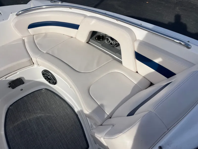 Slide: The Image of Chaparral 264 Sunesta 2018 - 16