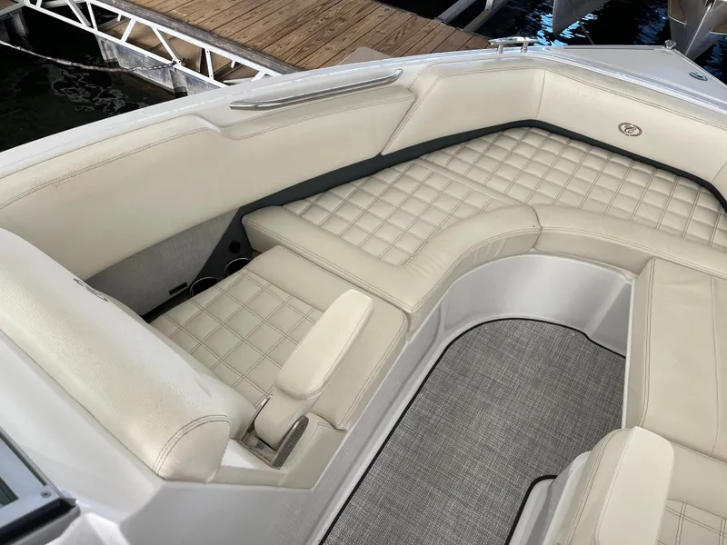 Slide: The Image of Cobalt R5 Surf 2020 - 6