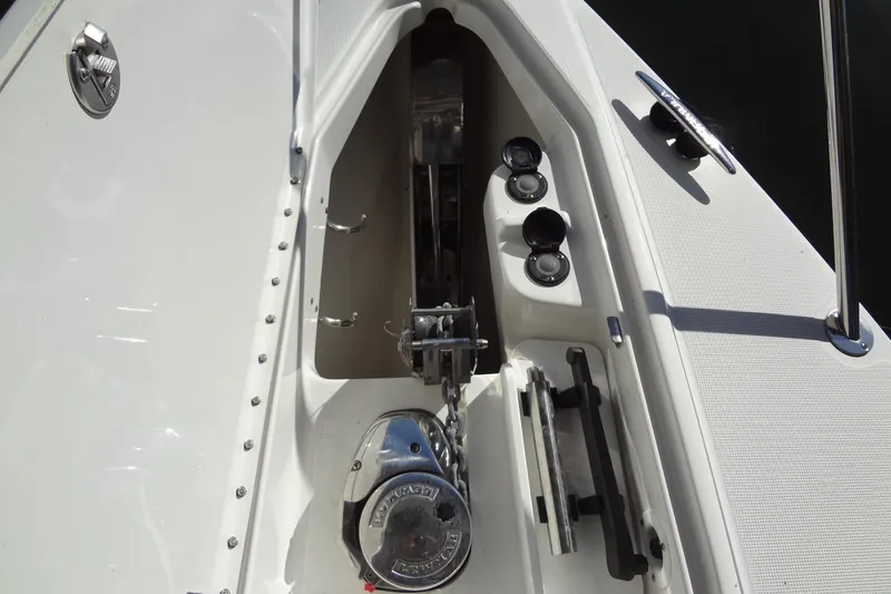 Slide: The Image of 2019 Formula 400 Super Sport boat anchor system and deck details. - 32