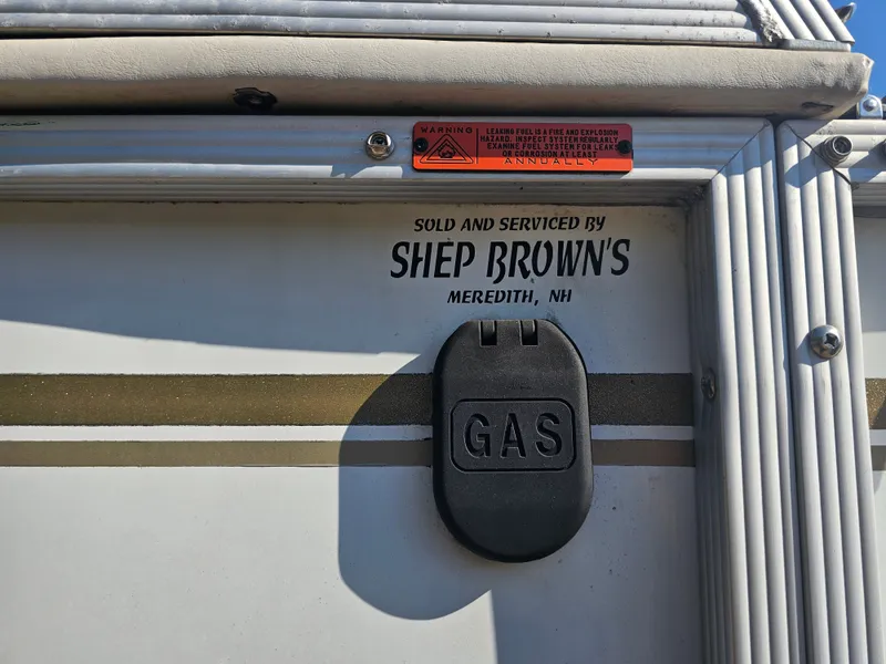 Slide: The Image of Crest II XRS 2004 - 13