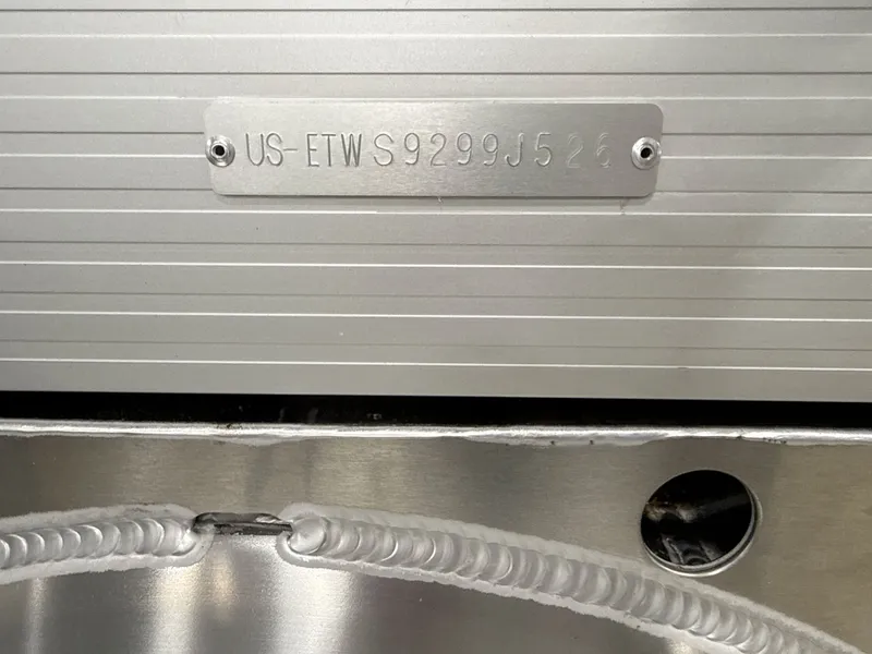 Slide: The Image of Bennington 188SL 2026 - 9