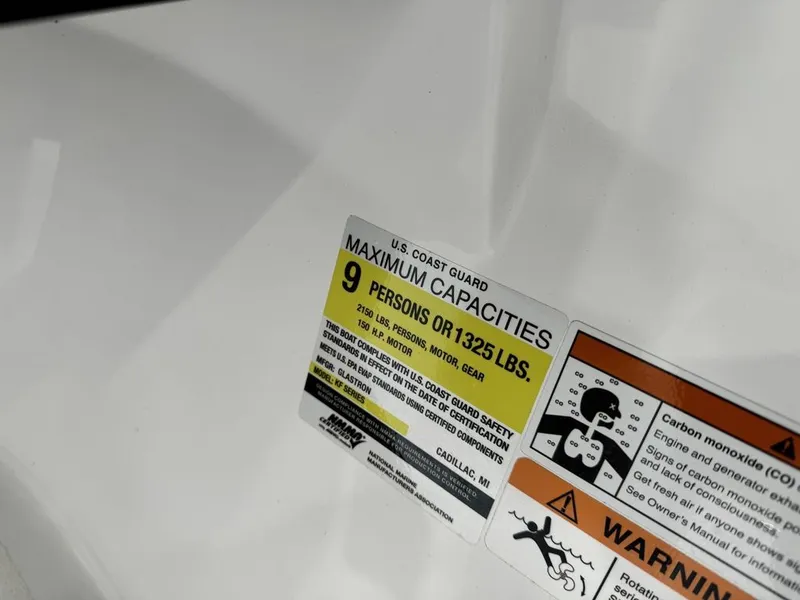 Slide: The Image of Glastron GX190 2022 - 23