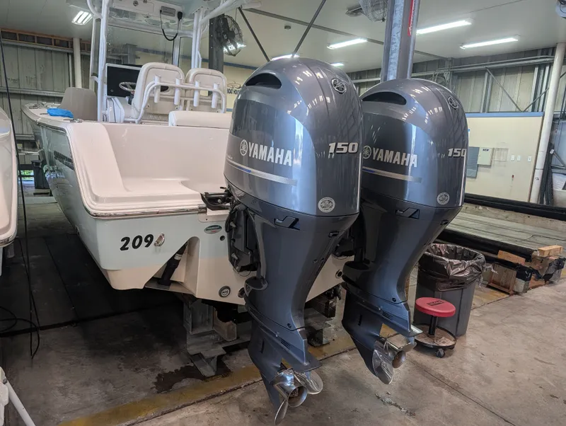 Slide: The Image of Sportsman Heritage 251 Center Console 2020 - 10