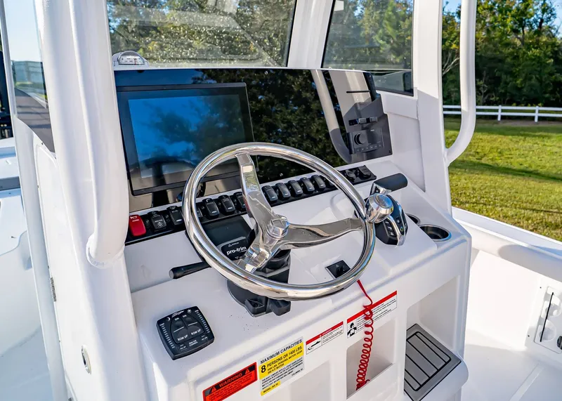 Slide: The Image of Sea Hunt BX 25 FS 2026 - 10